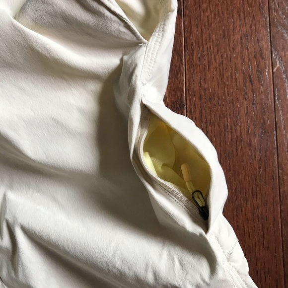 Lululemon shorts 🍋 - Picture 5 of 7